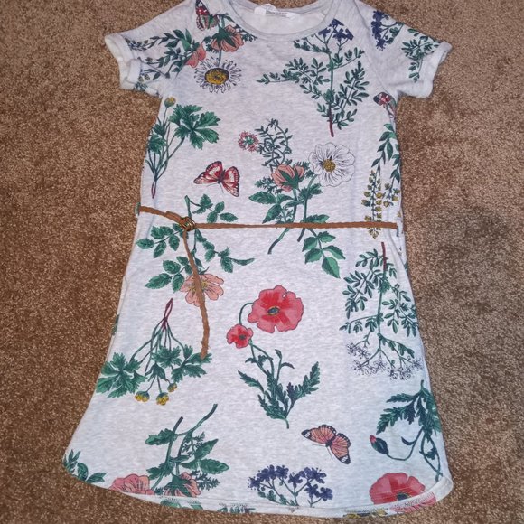 2 Dresses - Picture 2 of 5